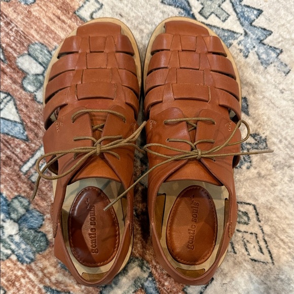 NWOT Gentle Souls Tan Leather Footwear size 7 - Picture 1 of 7